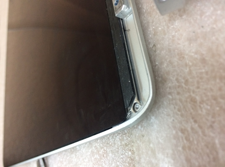 Засветы матрицы MacBook